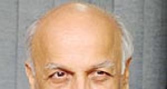 Mahesh Bhatt to enter Bigg Boss house?