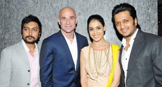 PIX:Riteish, Genelia, Kangna party with Andre Agassi