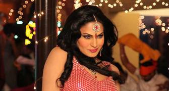 PIX: Veena Malik's SEXY item number