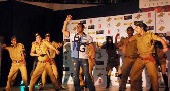 PIX: Salman, Aamir, Sonakshi at Dabangg 2 premiere
