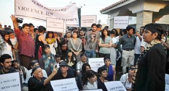 PIX: Bollywood's peace march for Delhi gang-rape victim