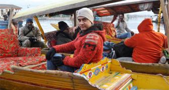 PIX: Aamir Khan visits Kashmir
