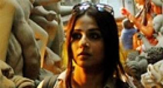 Review: Vidya Balan rocks in Kahaani