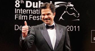 Returning awards not right: Anil Kapoor