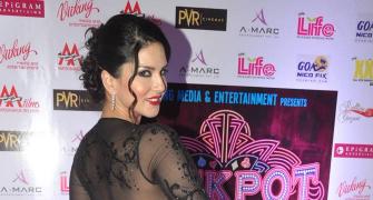 PIX: Sunny Leone, Shah Rukh Khan at Jackpot screening