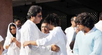 PIX: Bollywood pays last respects to Sonu Nigam's mother