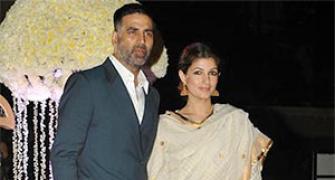 PIX: Akshay-Twinkle, KJo at Manish Malhotra's niece's reception