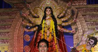 PIX: Kajol, Tanisha celebrate Durga Puja
