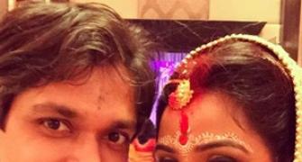 Shreya Ghoshal secretly marries longtime beau Shiladitya