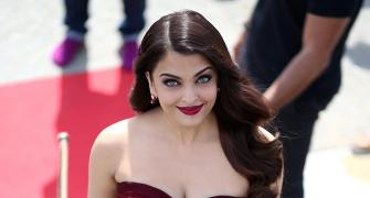 Cannes 2015: Aishwarya is killing it in red!