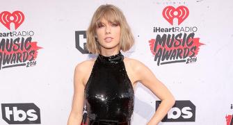 PIX: Taylor Swift, Selena Gomez at iHeartRadio Music Awards