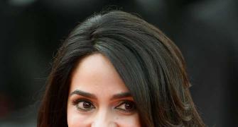 Cannes 2016: Mallika Sherawat rocks the red carpet