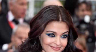 Cannes 2016: Aishwarya looks gorgeous in gold