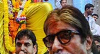 PIX: Amitabh Bachchan visits Lalbaug Ganpati