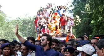 PIX: Ranbir-Rishi say goodbye to Ganpati