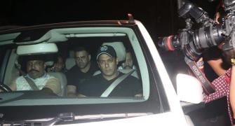 PIX: Salman returns home