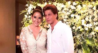 What's Manisha doing with Shah Rukh Khan?