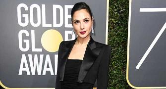 Golden Globes 2018: Gal Gadot, Sharon Stone on the Red Carpet