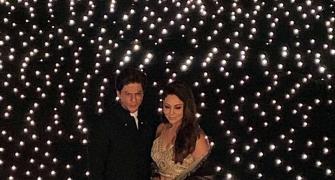 Stars and stars at SRK's Diwali party