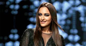 How to SHIMMER like Sonakshi