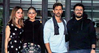Sussanne, Sonali party with Hrithik