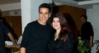 Video: Watch Akshay-Twinkle party with Sonali Bendre