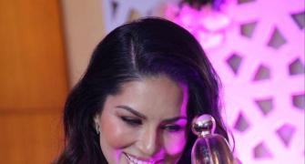 What does Sunny Leone smell like?