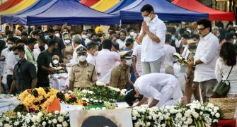 Aamir, Ranbir, SRK at Lataji's funeral