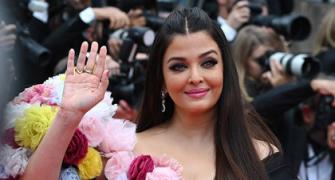 Cannes: Aishwarya's BEST Look? VOTE!