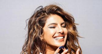Want To Try Out Priyanka's Make Up?