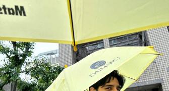 Sidharth Has A Monsoon Reminder