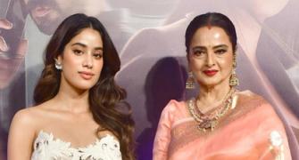 Rekha Cheers For Janhvi