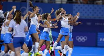 Dutch hockey double as women beat China in shoot-out