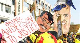 Bhopal mourns for victims of 1984 gas leak