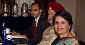 Indo-Pak foreign secretaries meet in New York
