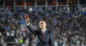 Obama's approval rating continues to dip
