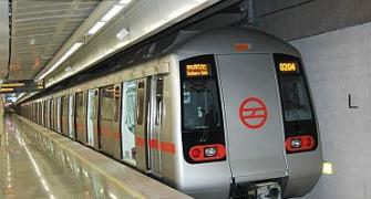 Malfunctioning doors jam Delhi Metro