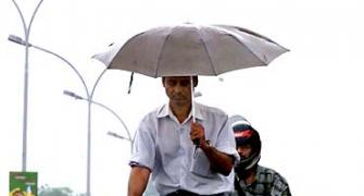 Monsoon hits Kerala, but progress may be delayed