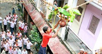 Gokulashtami special: Mumbai's richest dahi handis