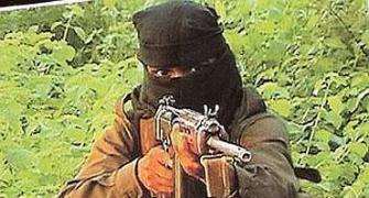 Naxals extorting Rs 140 crore annually, says govt