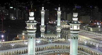 Millions gather at Mecca for Ramzan