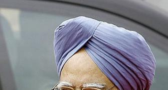 Dr Singh is no 'sanyasi' to kick the PM's chair