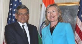 Krishna, Clinton discuss Obama, terror, Pak