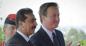 British PM for close ties with Pak to fight terror
