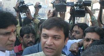 AIMIM leader Akbaruddin Owaisi faces arrest over inflammatory speech