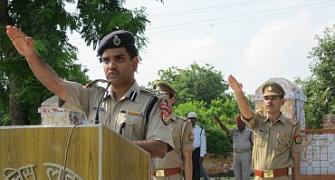 Agra cops take no-bribe pledge
