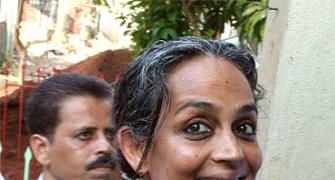 RSS, NGOs, media ran Anna movement: Arundhati Roy