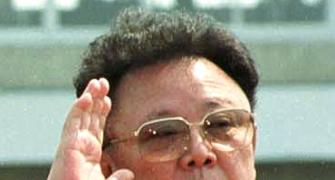 North Korean leader Kim Jong-il dies