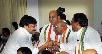 AP: Congress faces tough time over Telangana issue
