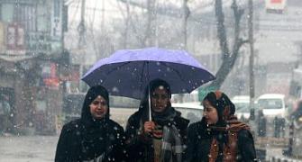 Fresh snowfall and rain in parts of Kashmir